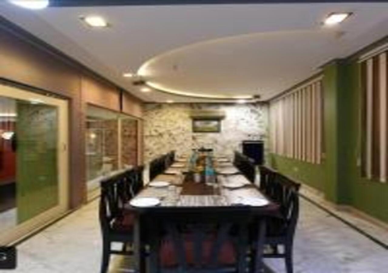 Hotel Chanakya 아그라 외부 사진